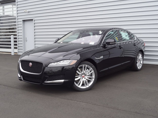 New 2019 Jaguar Xf Prestige Awd 4 Door Sedan